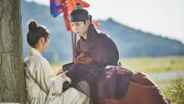 Backdrop к сериалу "Love in the Moonlight" #1405124