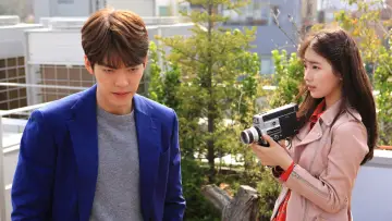 Backdrop for the TV series "Uncontrollably Fond" #1800137