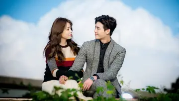 Backdrop к сериалу "W: Two Worlds Apart" #1455123