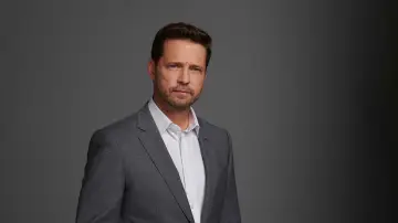 Backdrop к сериалу "Private Eyes" #1319242