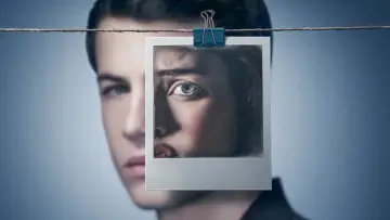 Backdrop к сериалу "13 Reasons Why" #1320712