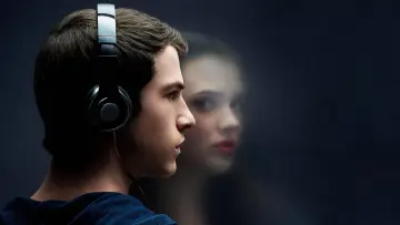 Backdrop к сериалу "13 Reasons Why" #1320733
