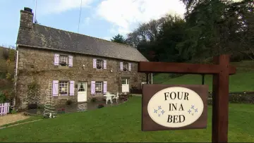 Backdrop for the TV series "Four in a Bed" #1319806