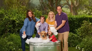 Backdrop for the TV series "American Housewife" #1348243