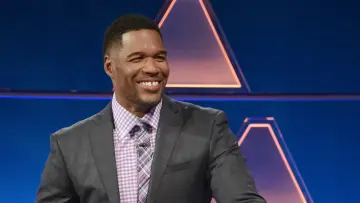 Backdrop for the TV series "The $100,000 Pyramid" #1423538