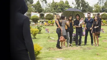 Backdrop for the TV series "Sin senos sí hay paraíso" #1306972