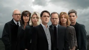 Backdrop к сериалу "District 31" #1398090