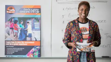 Backdrop к сериалу "Insecure" #1365153