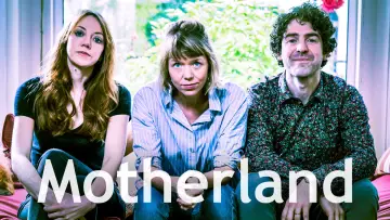 Backdrop for the TV series "Motherland" #1780942