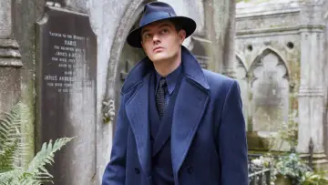 Backdrop for the TV series "SS-GB" #1812892