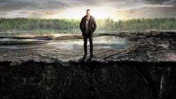 Backdrop for the TV series "Bordertown" #1850703