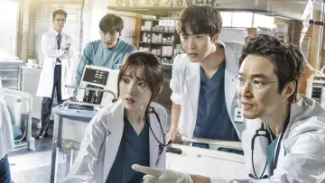 Backdrop к сериалу "Dr. Romantic" #1332571
