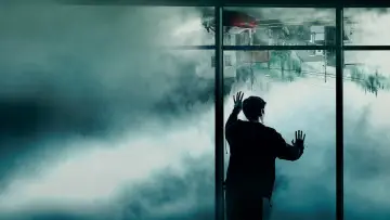 Backdrop for the TV series "The Mist" #1414401