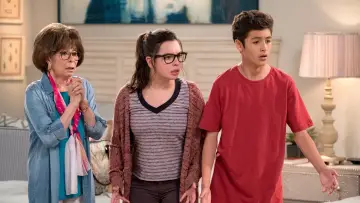 Backdrop к сериалу "One Day at a Time" #1422045