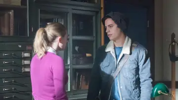 Backdrop к сериалу "Riverdale" #1276338