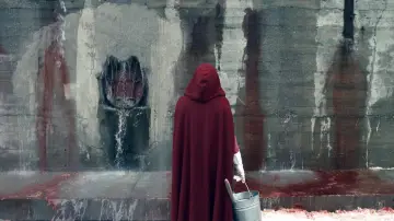 Backdrop к сериалу "The Handmaid