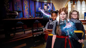 Backdrop к сериалу "The Worst Witch" #1384051