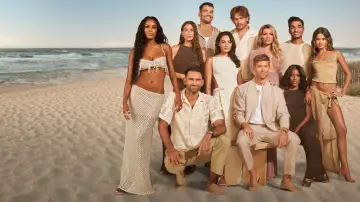 Backdrop к сериалу "Summer House" #1475082