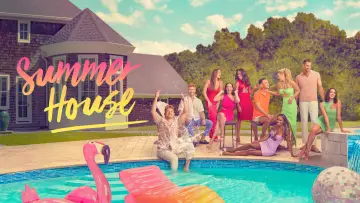 Backdrop к сериалу "Summer House" #1475098