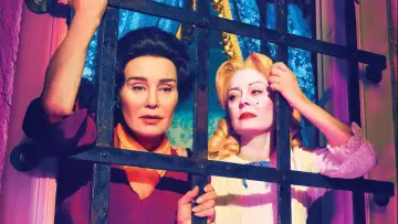 Backdrop к сериалу "FEUD" #1433893
