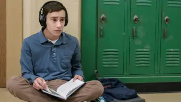 Backdrop к сериалу "Atypical" #1415517