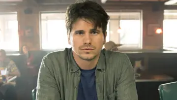 Backdrop for the TV series "Kevin (Probably) Saves the World" #1593105