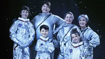 Backdrop к сериалу "Young Sheldon" #1249337