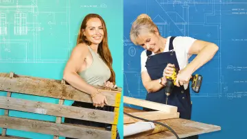 Backdrop for the TV series "Good Bones" #1553388
