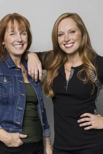 Poster for the TV series "Good Bones" #1553423