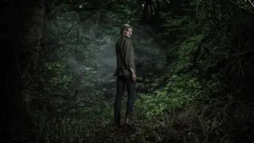 Backdrop for the TV series "The Forest" #1419085