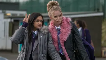 Backdrop for the TV series "Ackley Bridge" #1850338