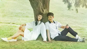 Backdrop for the TV series "Reunited Worlds" #1665216