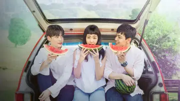Backdrop for the TV series "Reunited Worlds" #1665218