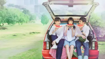 Backdrop for the TV series "Reunited Worlds" #1665229