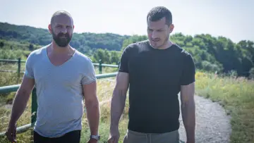 Backdrop for the TV series "Za sklom" #1405789
