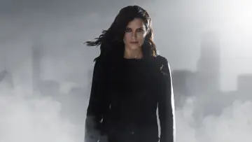 Backdrop for the TV series "Absentia" #1350278