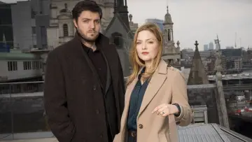 Backdrop к сериалу "Strike" #1386723
