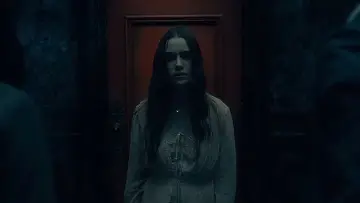 Backdrop for the TV series "The Haunting of Hill House" #1351605
