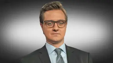 Backdrop for the TV series "All In with Chris Hayes" #1592376