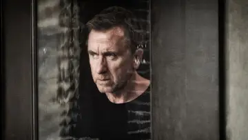 Backdrop for the TV series "Tin Star" #1540857