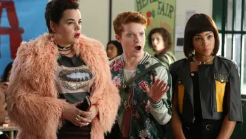Backdrop for the TV series "Heathers" #1511420