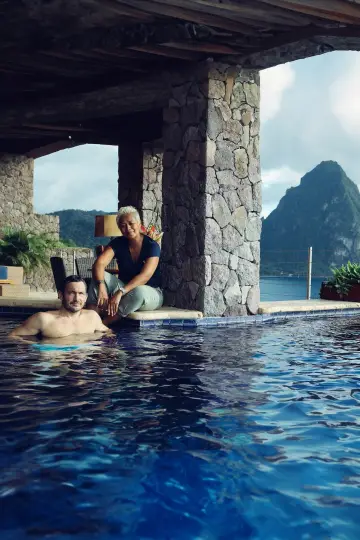 Poster for the TV series "Amazing Hotels: Life Beyond the Lobby" #1771473