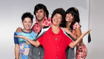 Backdrop for the TV series "María de Todos los Ángeles" #1462034