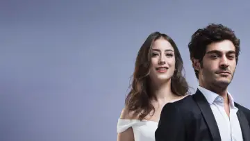 Backdrop к сериалу "Our Story" #1423630