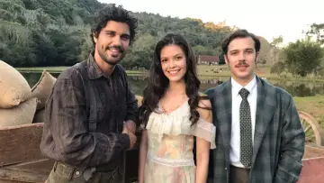 Backdrop for the TV series "A Time To Love" #1726271