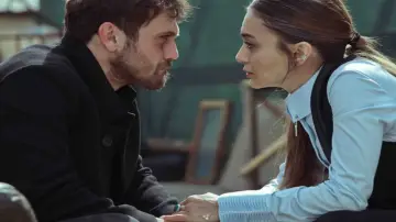 Backdrop к сериалу "The Pit" #1301904