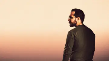 Backdrop for the TV series "Sıfır Bir" #1295038