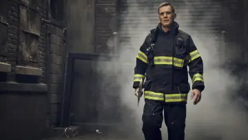 Backdrop к сериалу "9-1-1" #1318527