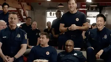 Backdrop к сериалу "9-1-1" #1318581