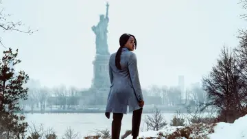 Backdrop for the TV series "Seven Seconds" #1811008